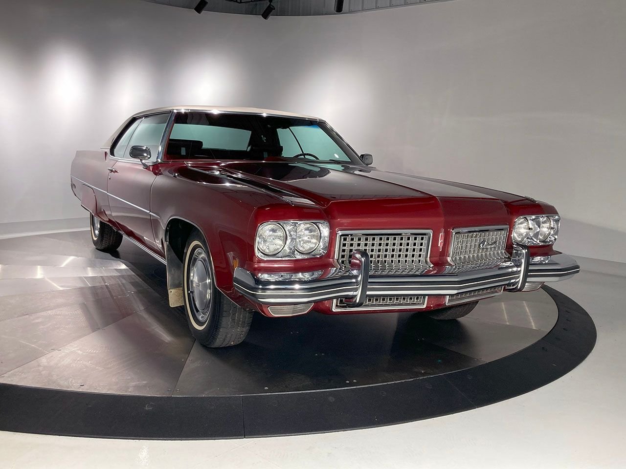 1973-oldsmobile-98.jpeg